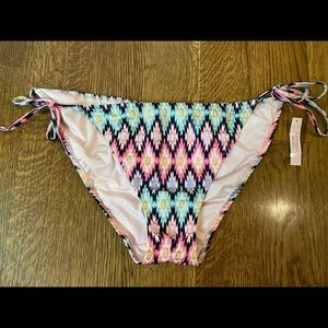 New Victoria Secret bikini bottom sz Large Aztec